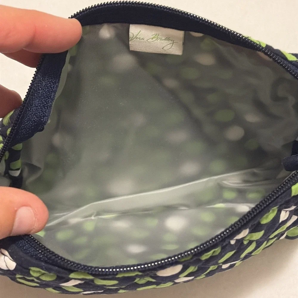 Vera Bradley Cosmetic Medium Lucky Dots Blue Polka Dots Green White Zip Closure‎